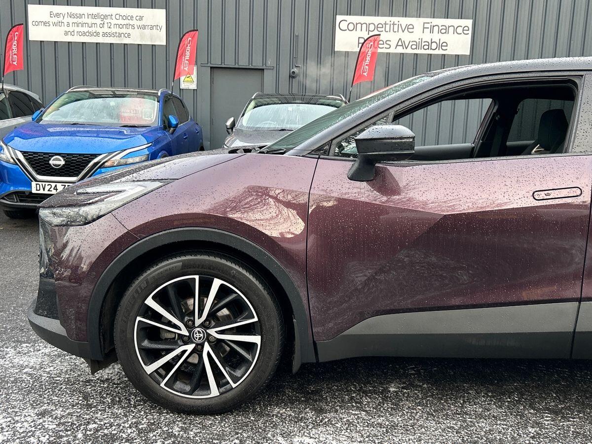 Used Toyota C-HR 2024 for sale - 77113659: Photo 34