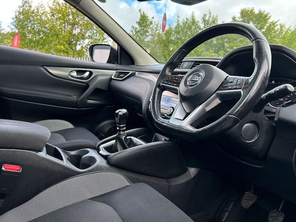 Used Nissan Qashqai 2017 for sale - 76263947: Photo 14