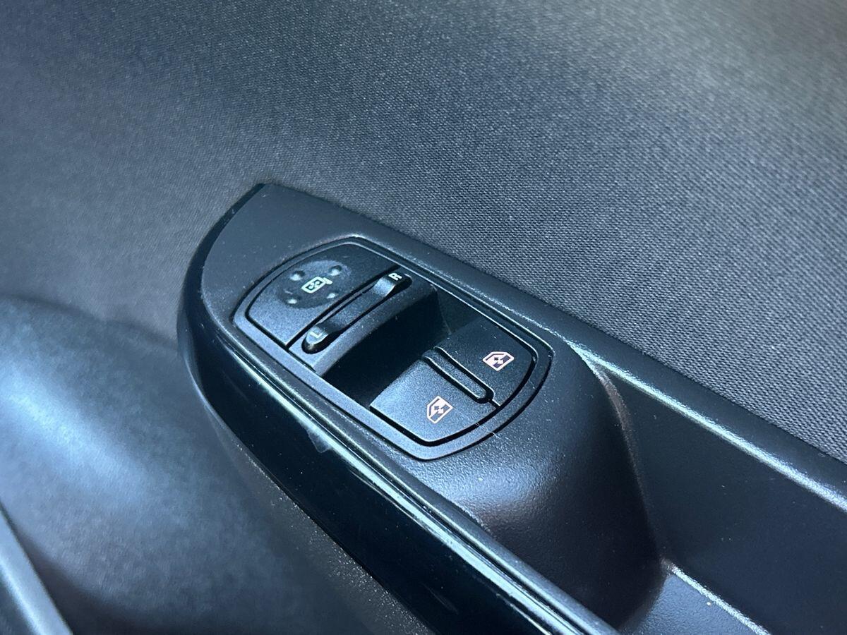 Used Vauxhall Corsa 2019 for sale - 76047455: Photo 19