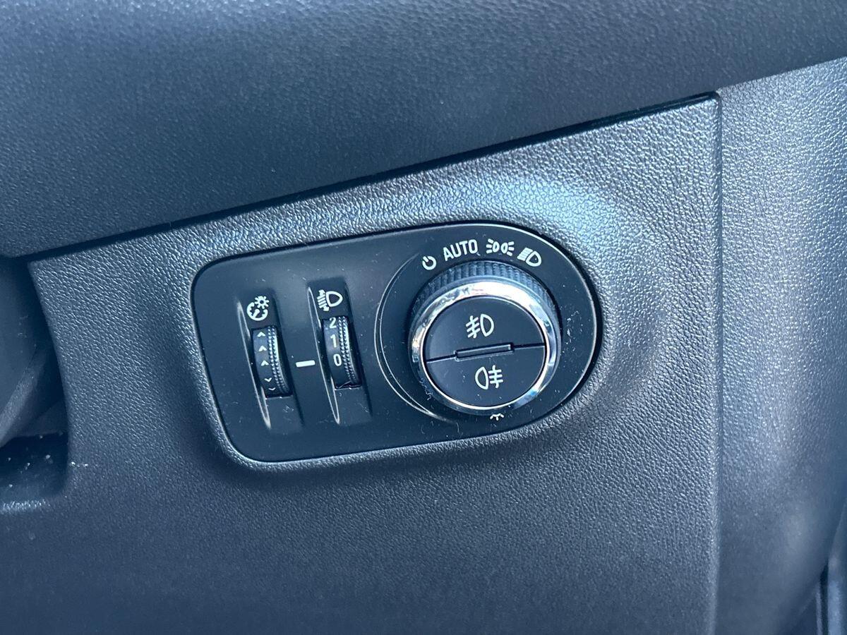 Used Vauxhall Corsa 2019 for sale - 76047455: Photo 21