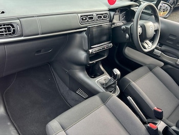 Used Citroen C3 2022 for sale - 76220154: Photo 2