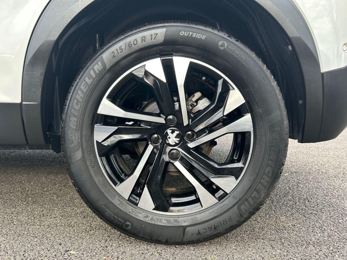 Used Peugeot 2008 2023 for sale - 77675106: Photo 10