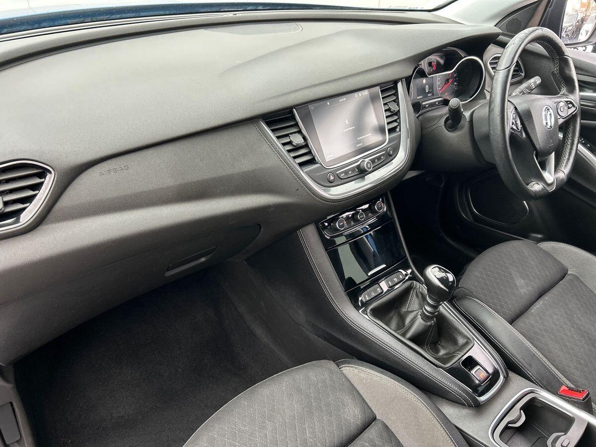 Used Vauxhall Grandland X 2020 for sale - 78024656: Photo 2
