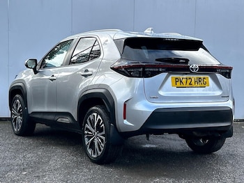 Used Toyota Yaris Cross 2022 for sale - 75983515: Photo