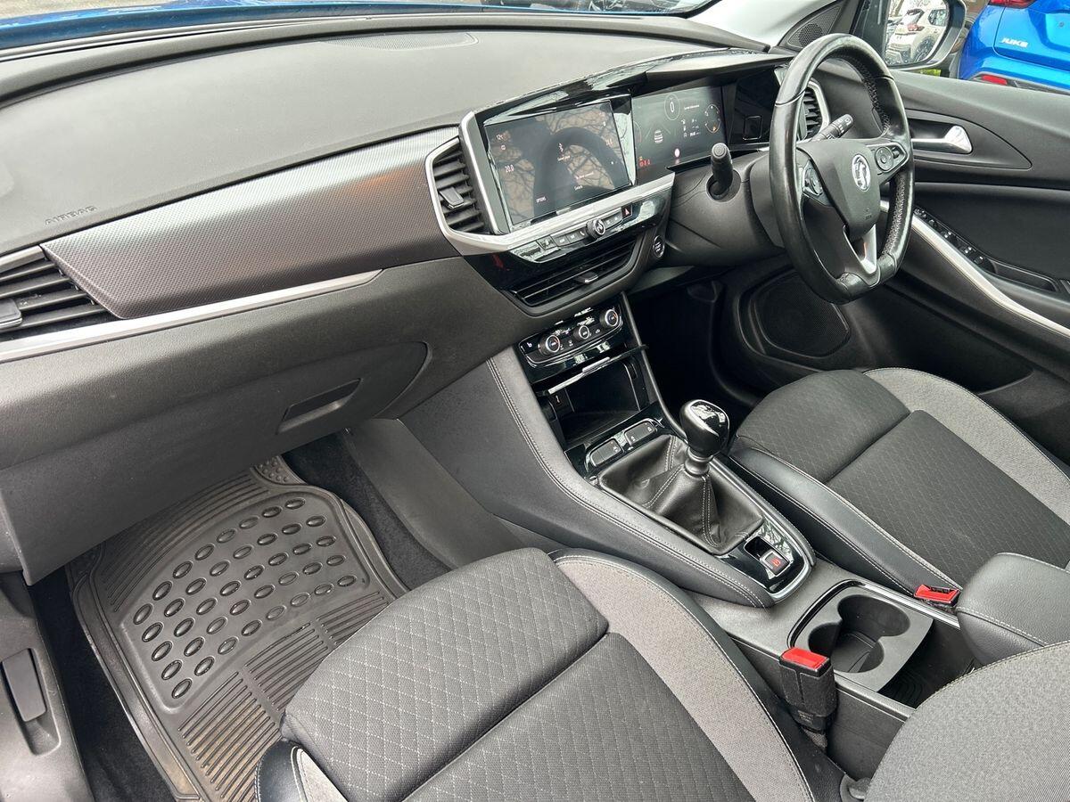 Used Vauxhall Grandland 2022 for sale - 77996398: Photo 2