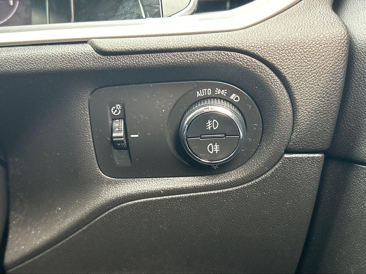 Used Vauxhall Grandland 2022 for sale - 77996398: Photo 44