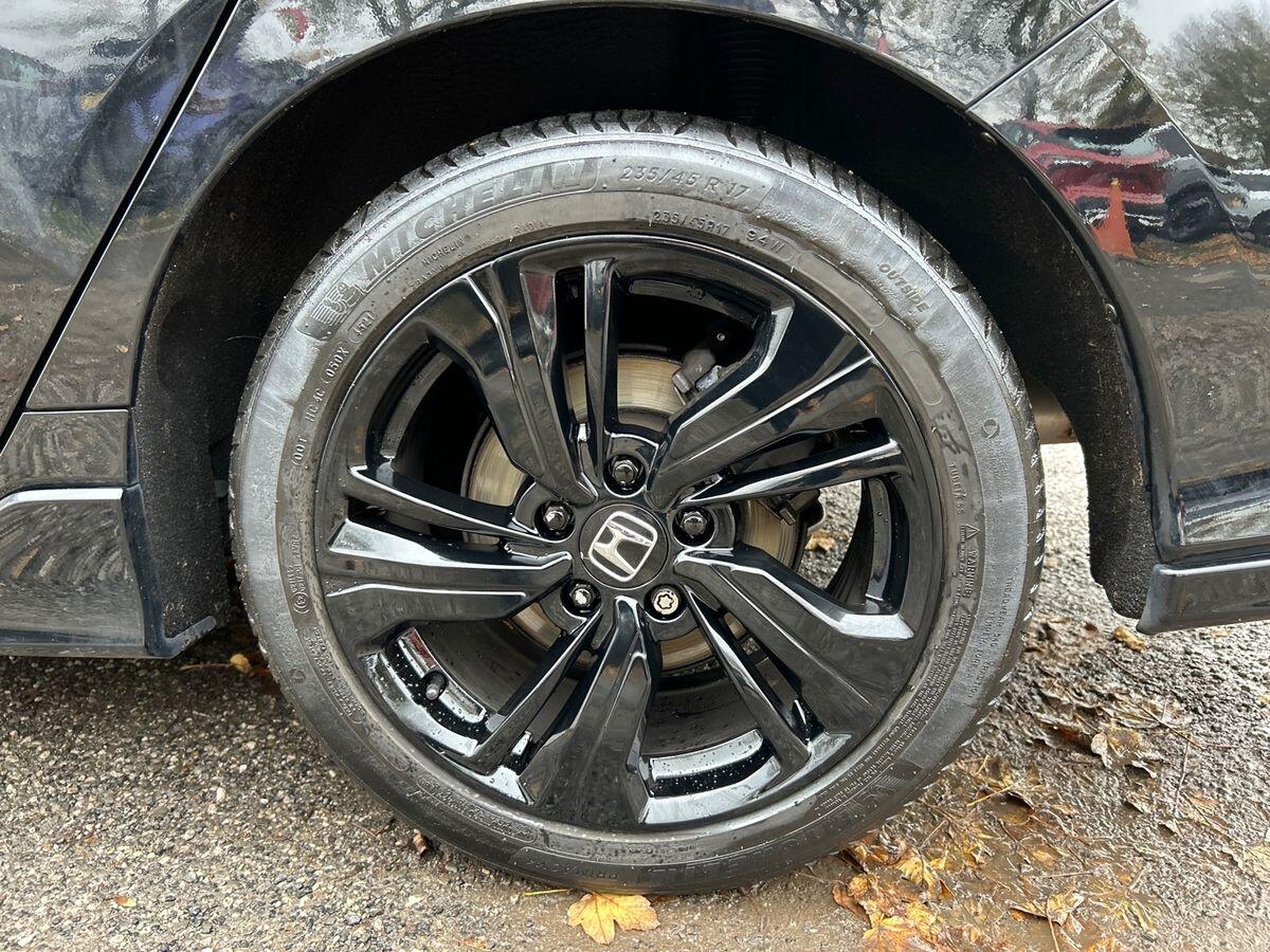 Used Honda Civic 2018 for sale - 76476128: Photo 10