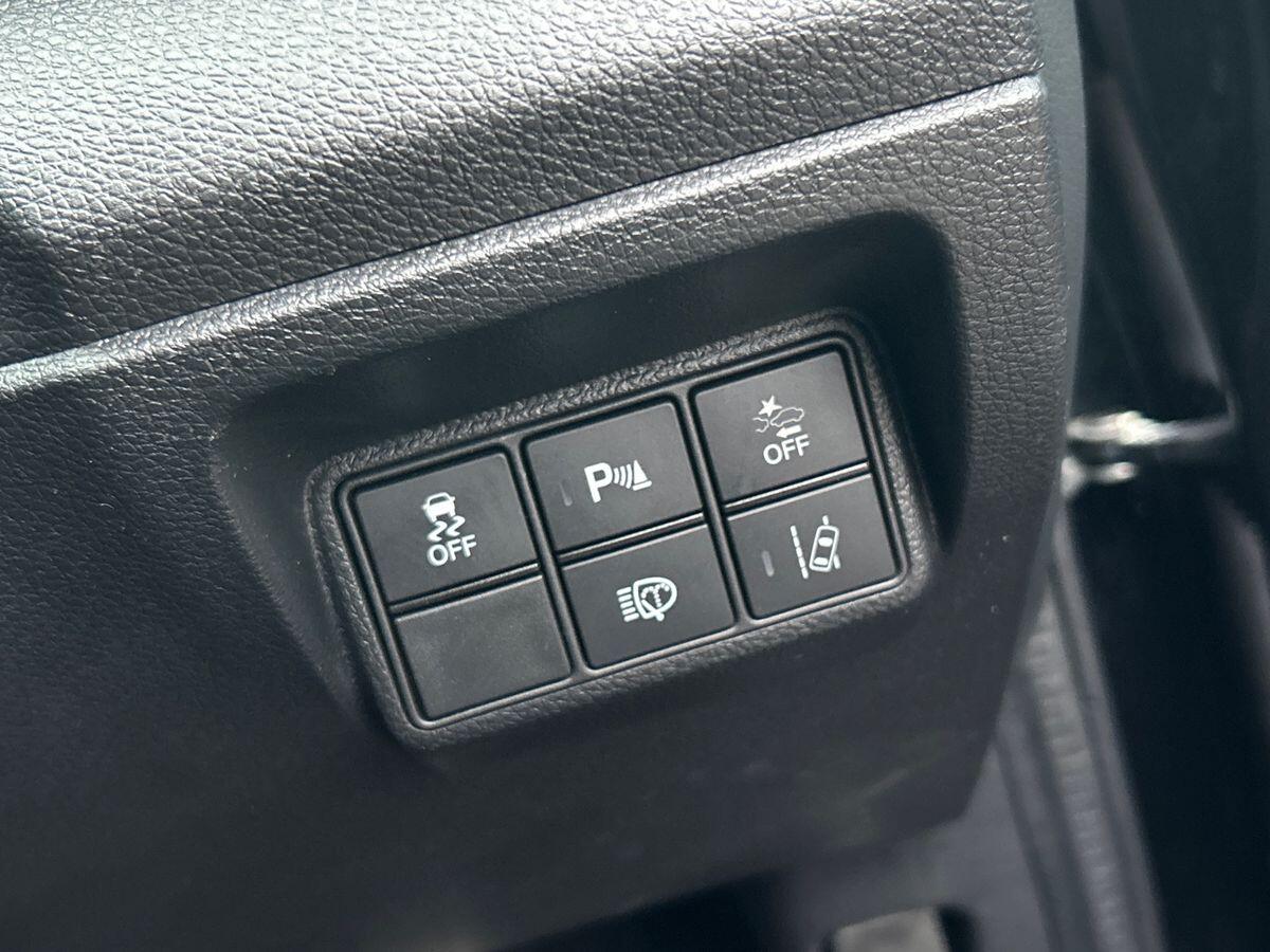 Used Honda Civic 2018 for sale - 76476128: Photo 23