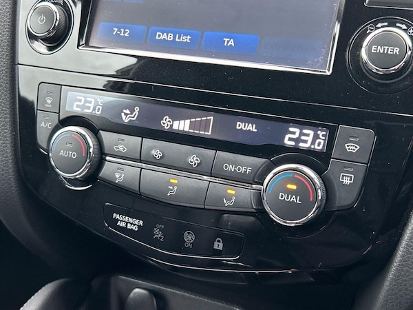 Used Nissan Qashqai 2017 for sale - 76232570: Photo 21