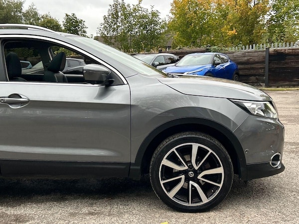 Used Nissan Qashqai 2017 for sale - 76232570: Photo 33