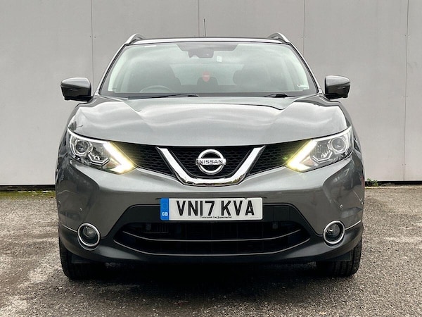 Used Nissan Qashqai 2017 for sale - 76232570: Photo 4