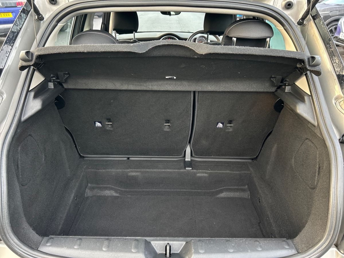 Used MINI Hatch 2019 for sale - 76961585: Photo 21