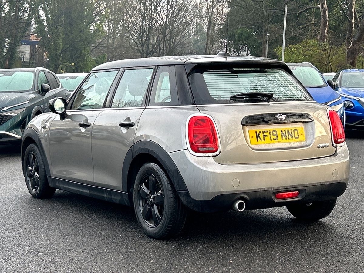 Used MINI Hatch 2019 for sale - 76961585: Photo 3