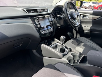 Used Nissan Qashqai 2018 for sale - 78599206: Photo