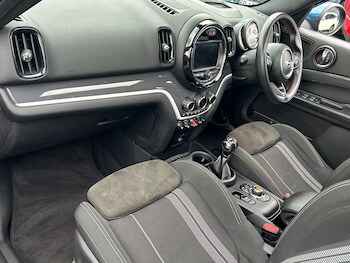 Used MINI Countryman 2018 for sale - 77368537: Photo