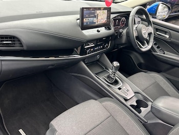 Used Nissan Qashqai 2022 for sale - 76219915: Photo 2