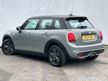 Used MINI Hatch 2021 for sale - 79547355: Photo