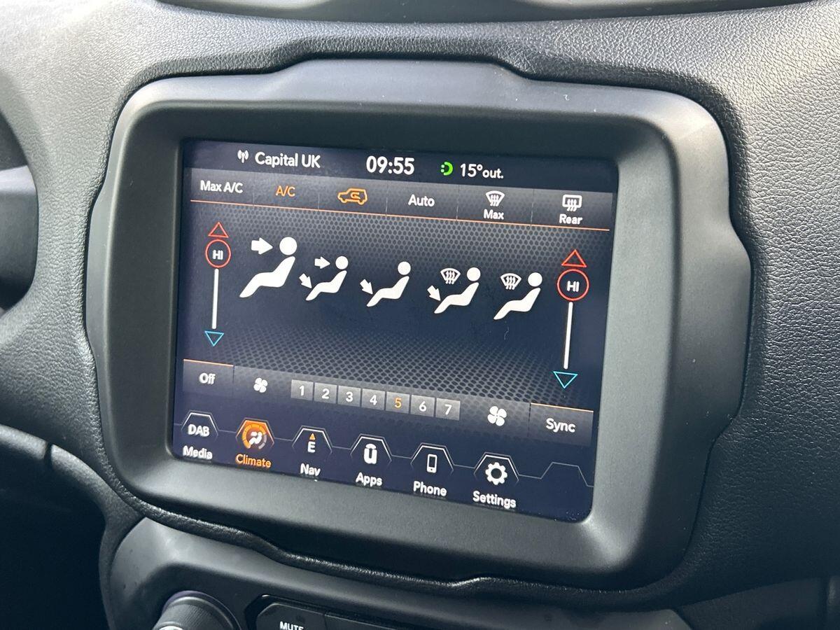 Used Jeep Renegade 2020 for sale - 76171294: Photo 29
