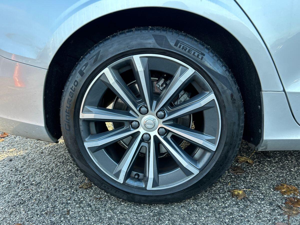 Used Volvo V60 2021 for sale - 76569605: Photo 13