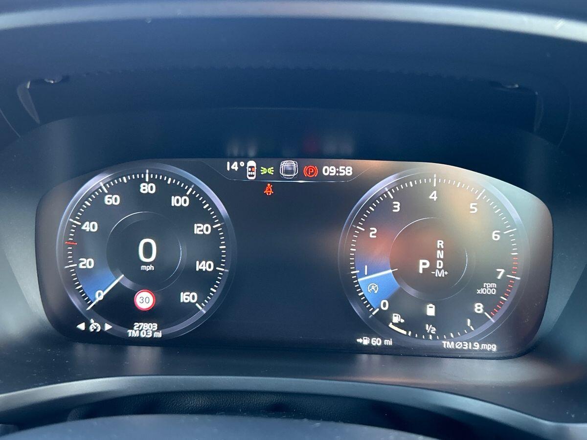 Used Volvo V60 2021 for sale - 76569605: Photo 15