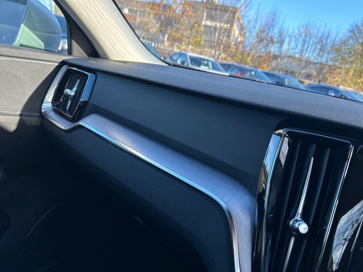 Used Volvo V60 2021 for sale - 76569605: Photo 33