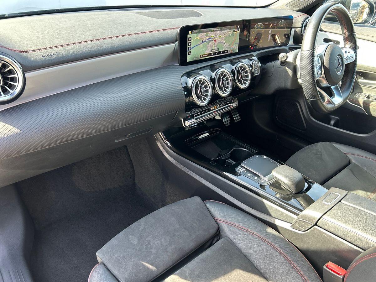 Used Mercedes-Benz CLA 2023 for sale - 77943813: Photo 2