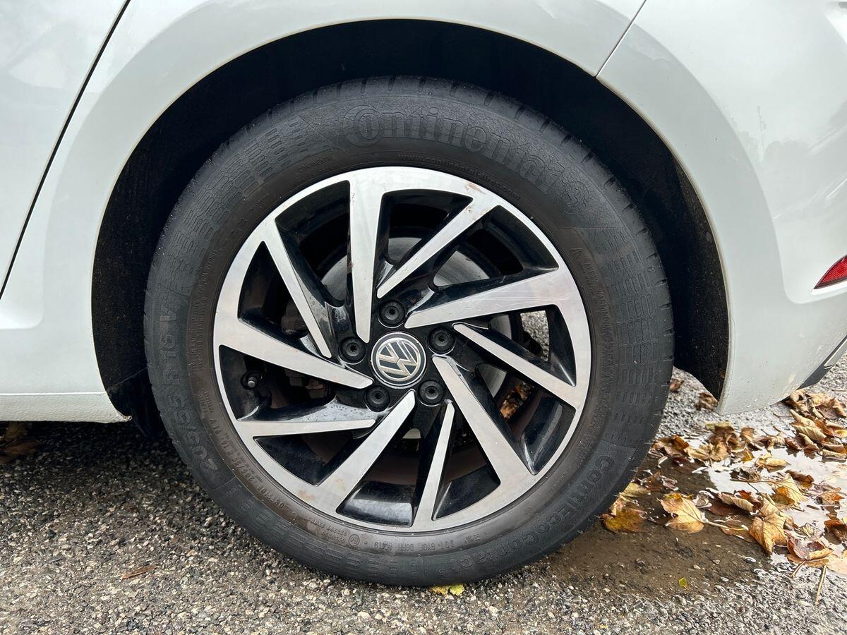 Used Volkswagen Golf 2020 for sale - 76469295: Photo 10