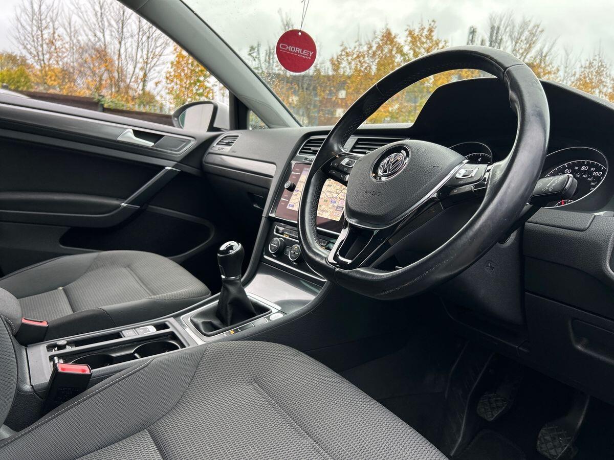 Used Volkswagen Golf 2020 for sale - 76469295: Photo 14