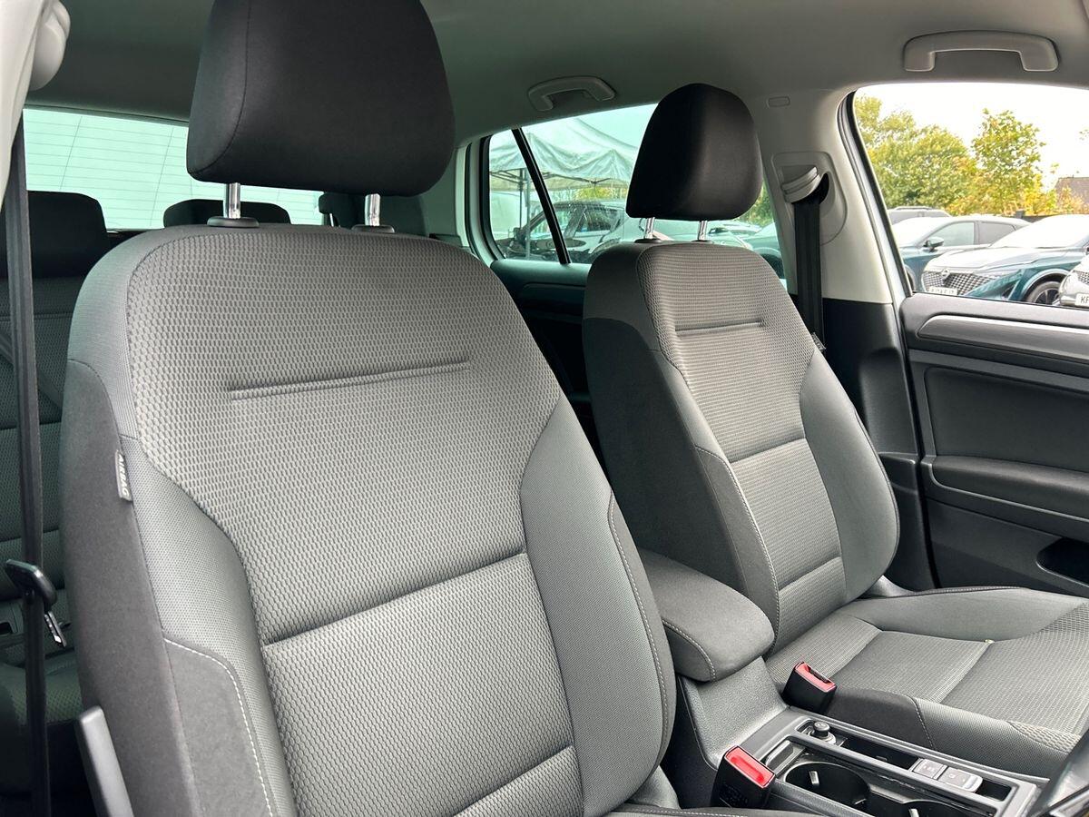 Used Volkswagen Golf 2020 for sale - 76469295: Photo 17