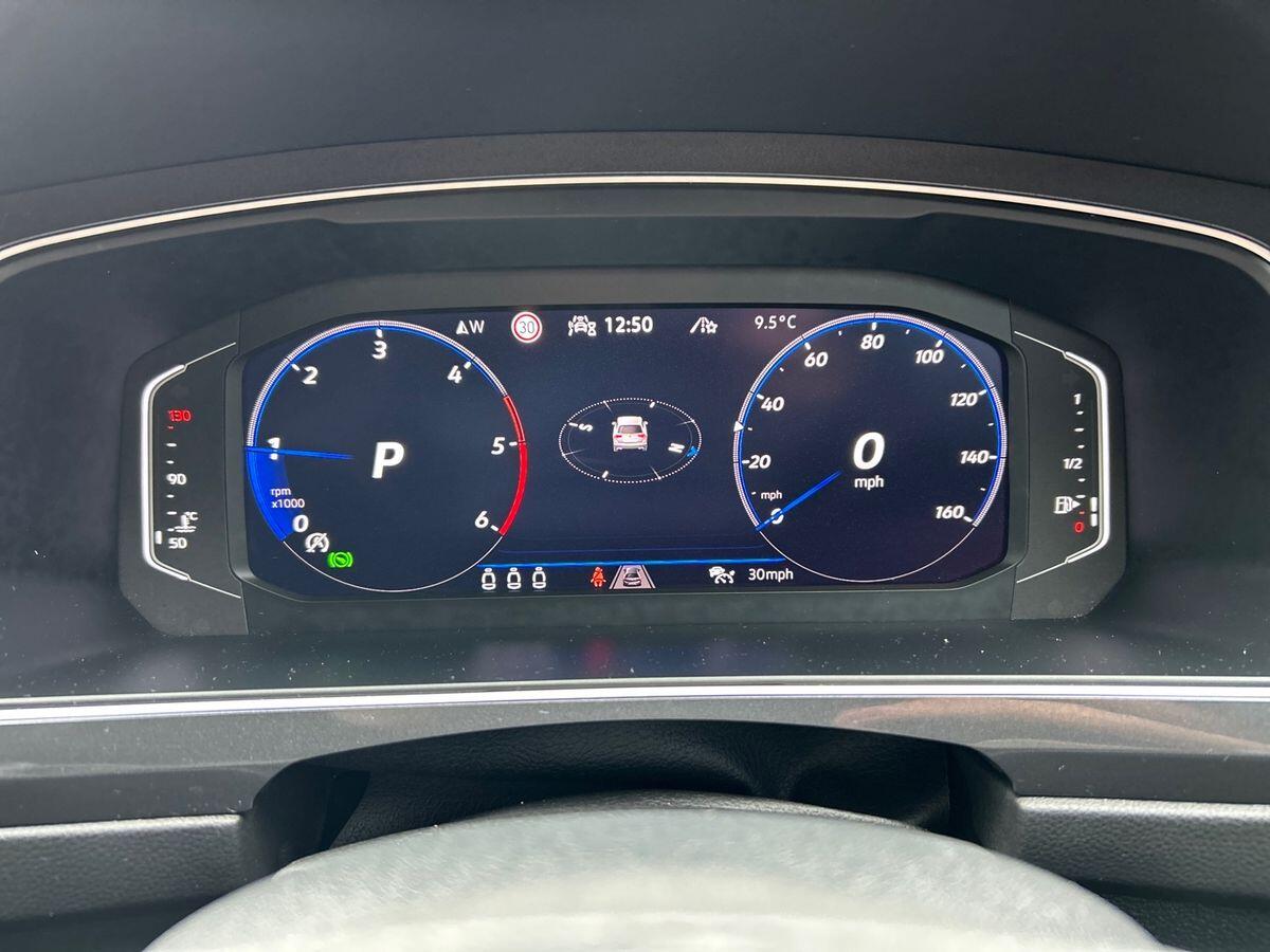 Used Volkswagen Tiguan 2023 for sale - 77914391: Photo 15