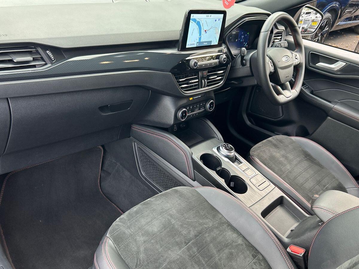 Used Ford Kuga 2024 for sale - 76171184: Photo 2