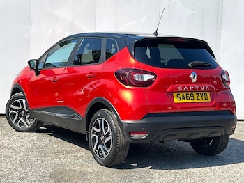 Used Renault Captur 2019 for sale - 79151734: Photo