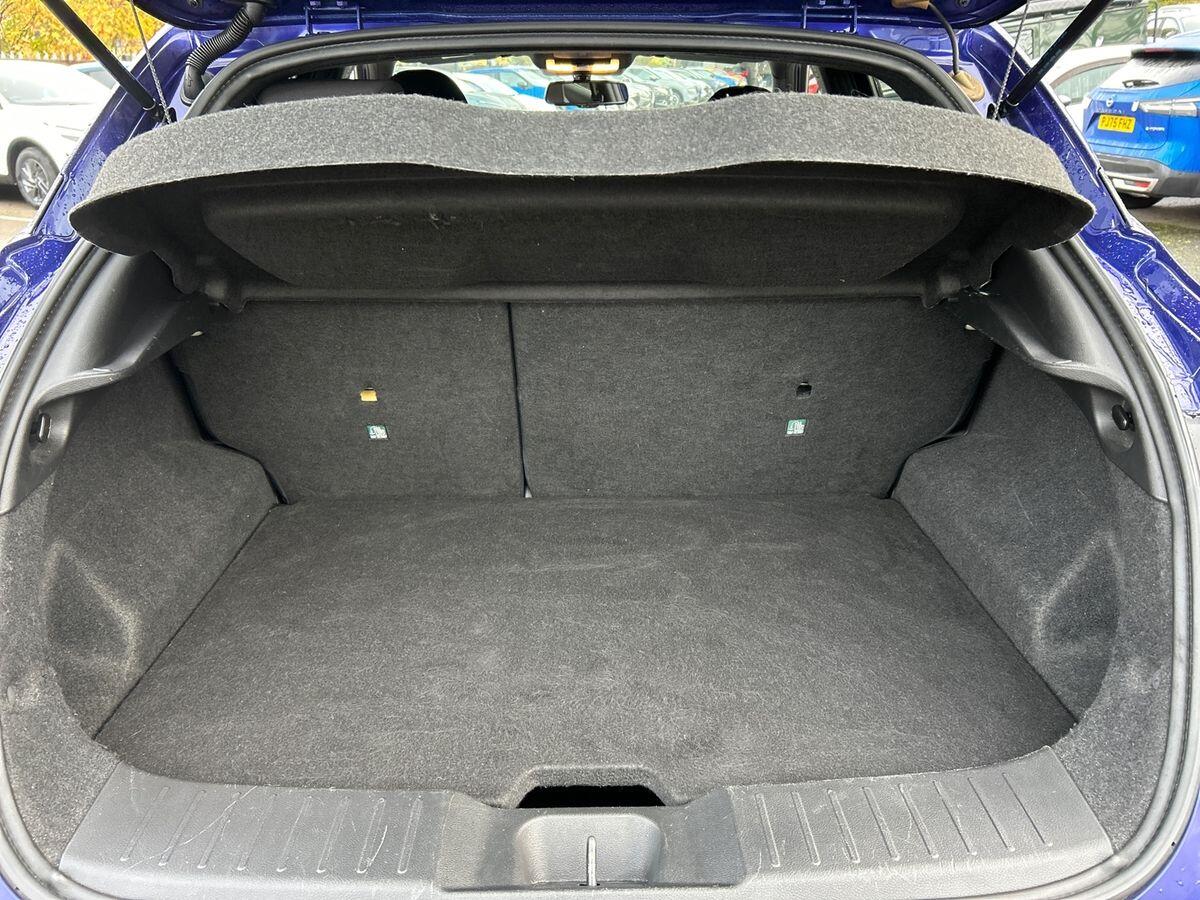 Used Nissan Juke 2020 for sale - 76412870: Photo 19