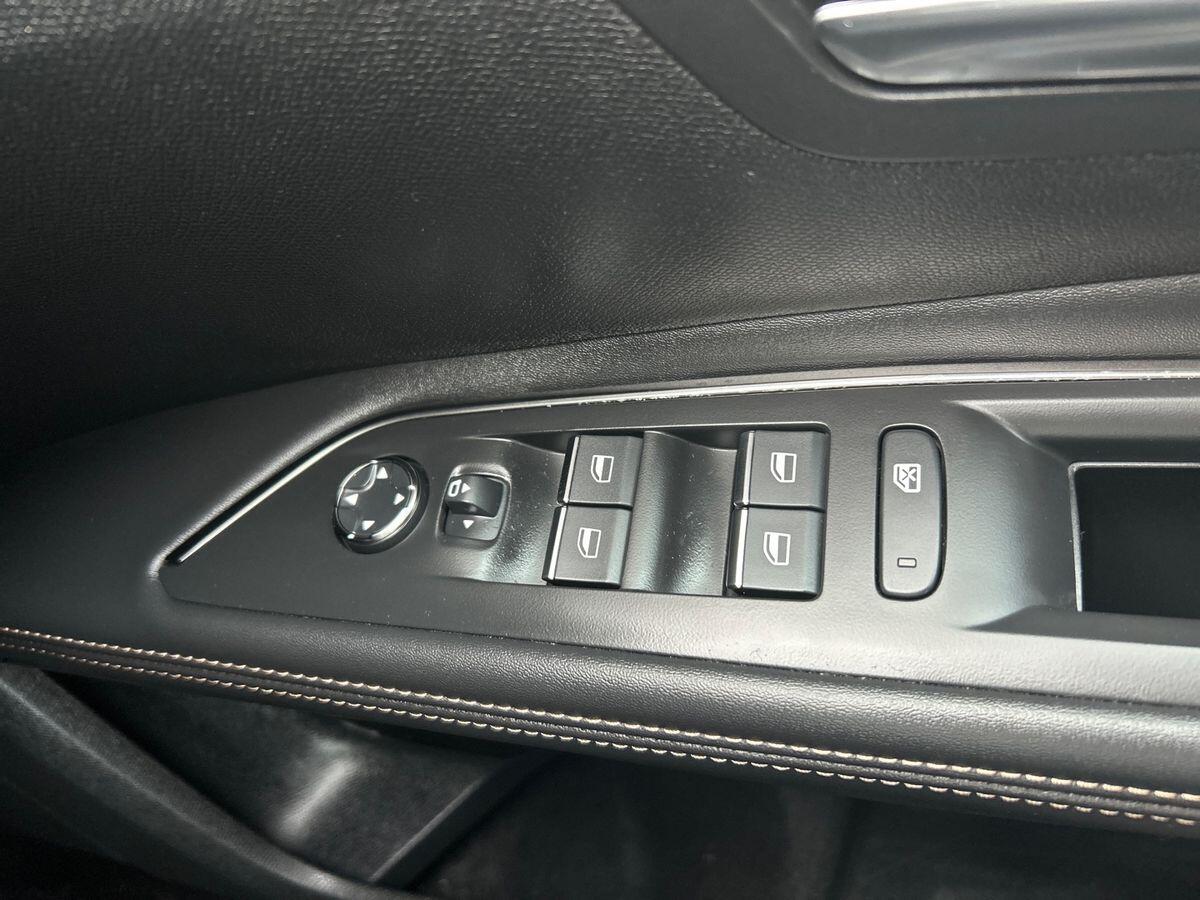 Used Peugeot 5008 2023 for sale - 77649236: Photo 43