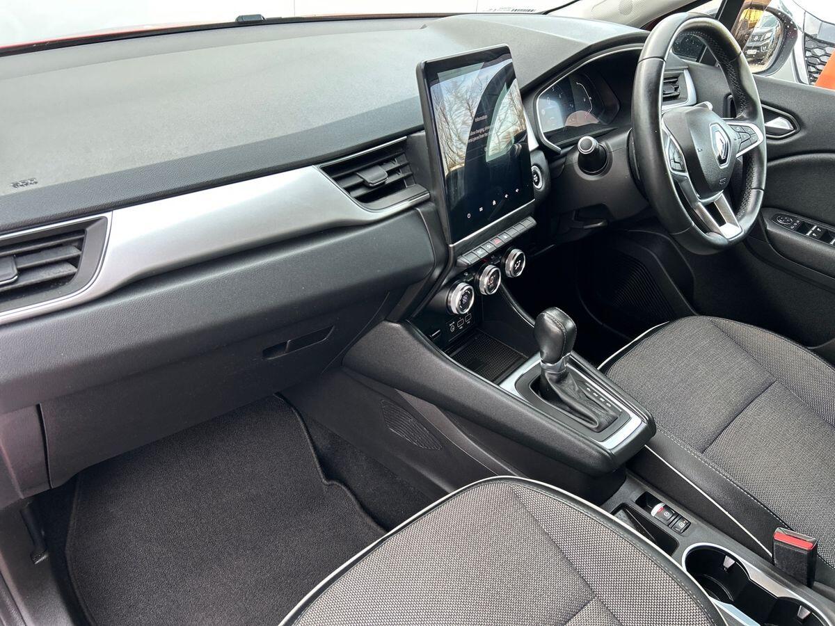 Used Renault Captur 2020 for sale - 77943697: Photo 2