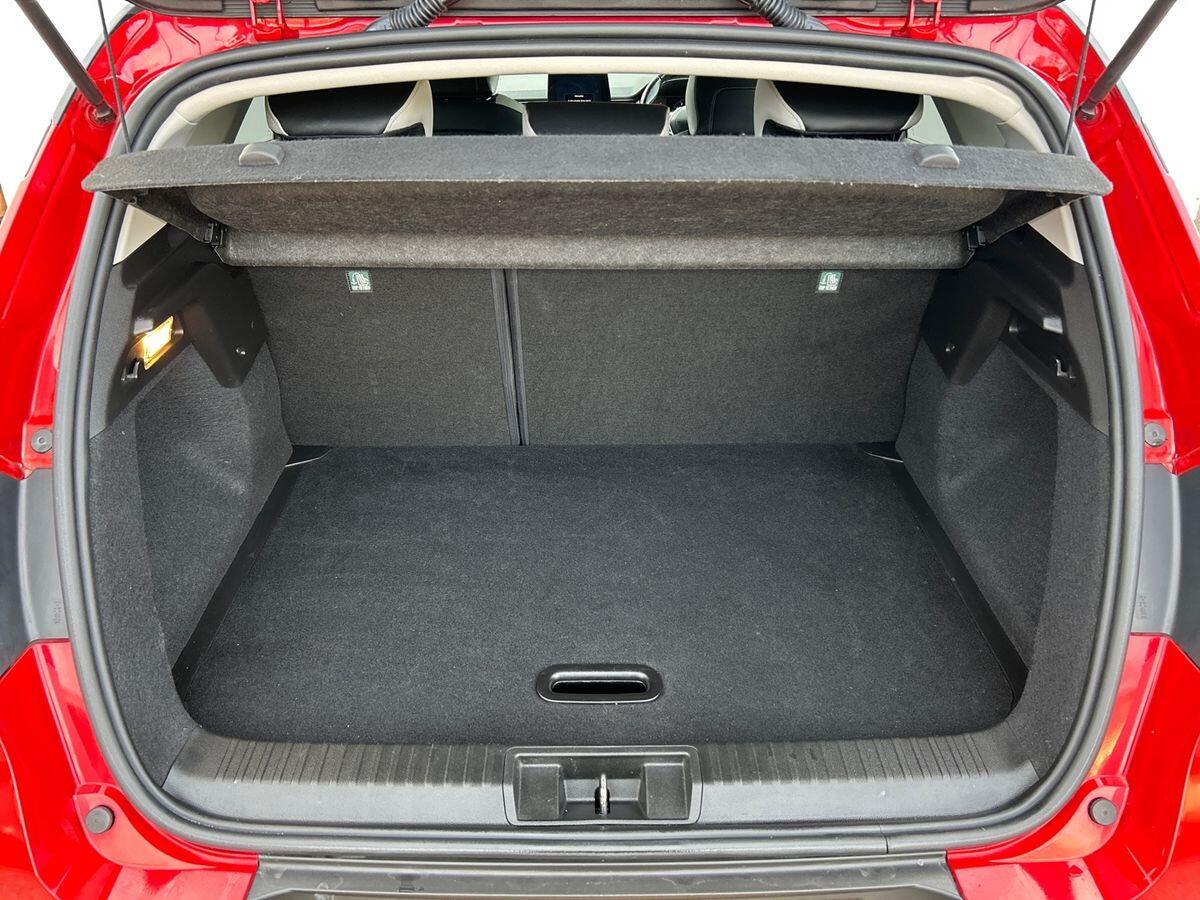 Used Renault Captur 2020 for sale - 77943697: Photo 21