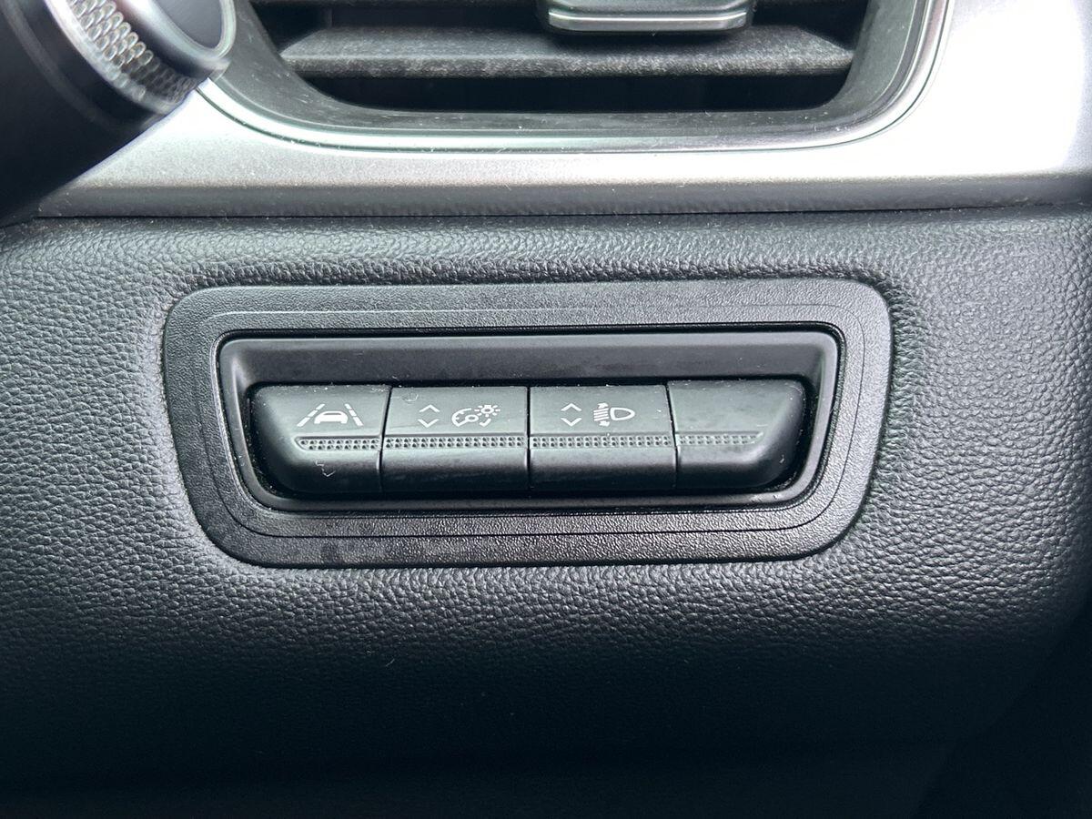 Used Renault Captur 2020 for sale - 77943697: Photo 42