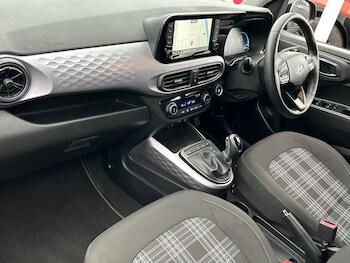 Used Hyundai i10 2024 for sale - 77271728: Photo