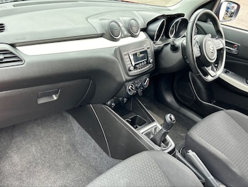 Used Suzuki Swift 2019 for sale - 75385446: Photo