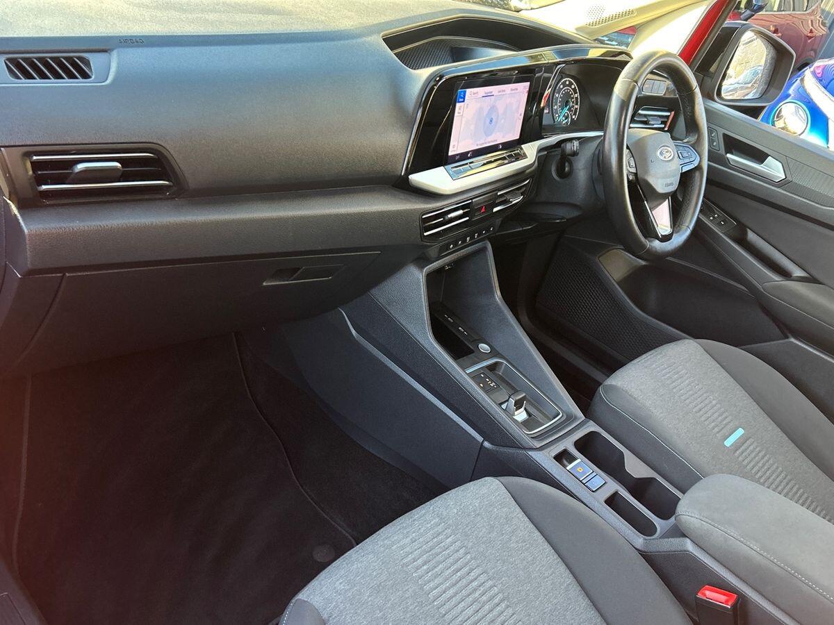 Used Ford Tourneo Connect 2023 for sale - 77194877: Photo 2