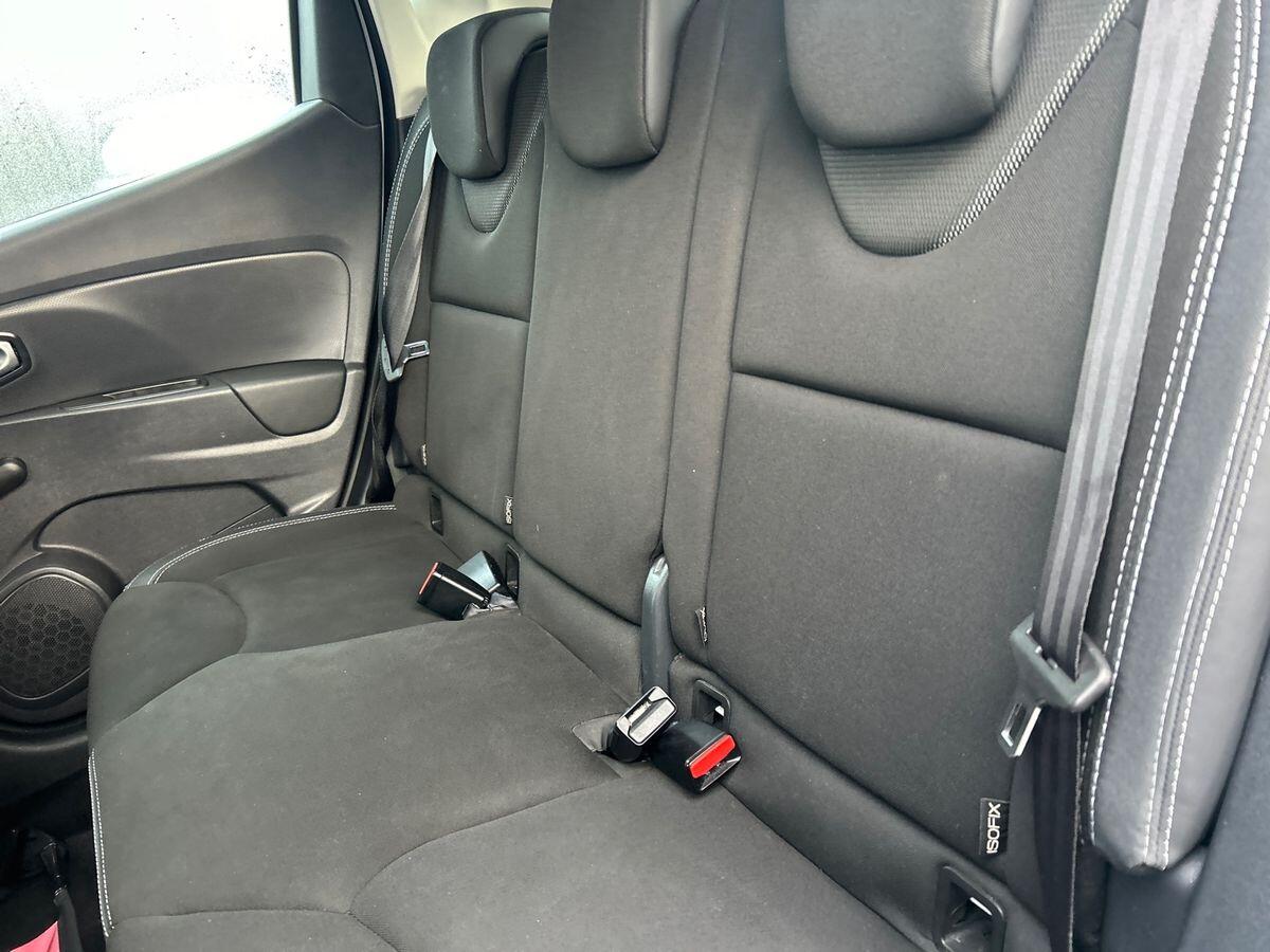 Used Renault Clio 2018 for sale - 77139095: Photo 18