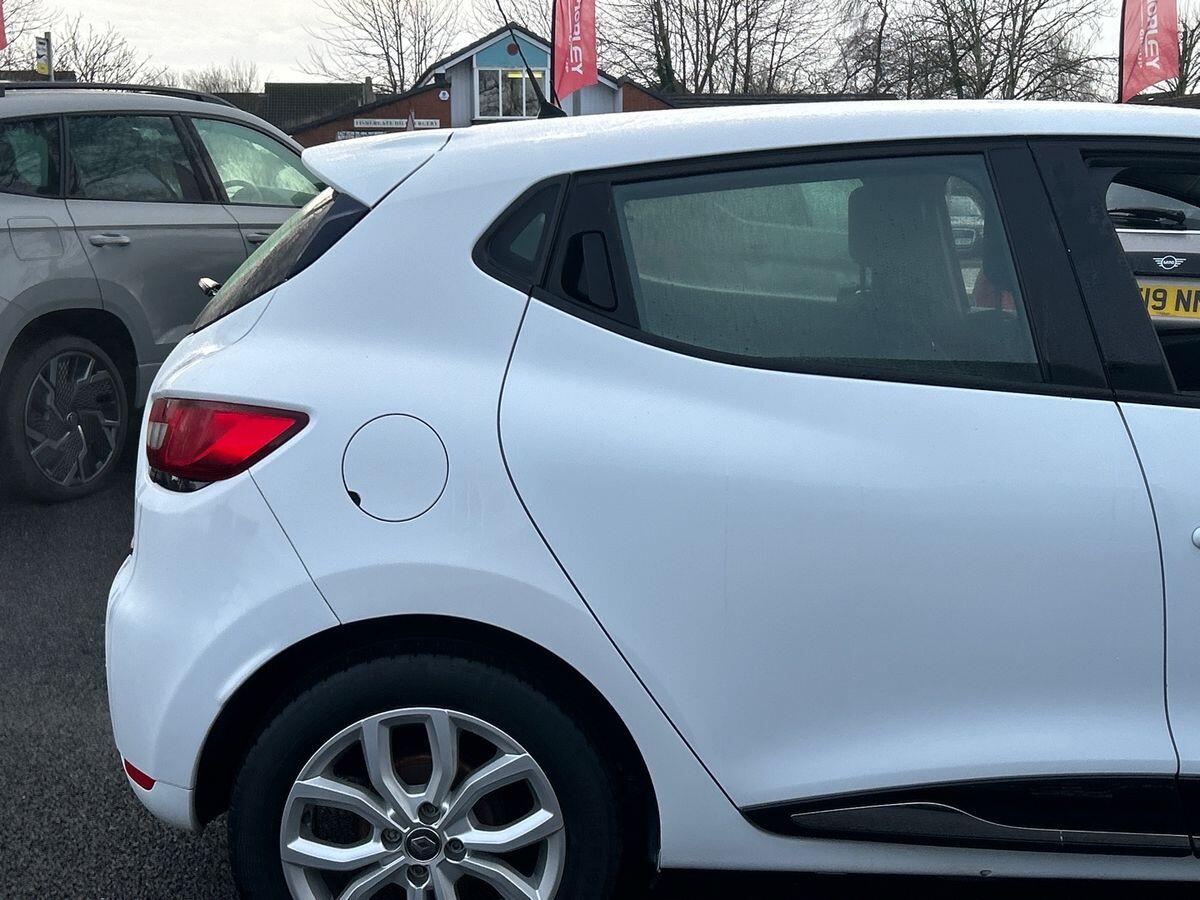 Used Renault Clio 2018 for sale - 77139095: Photo 39