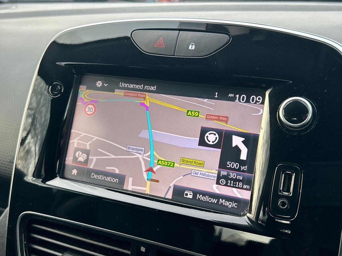 Used Renault Clio 2018 for sale - 77139095: Photo 8