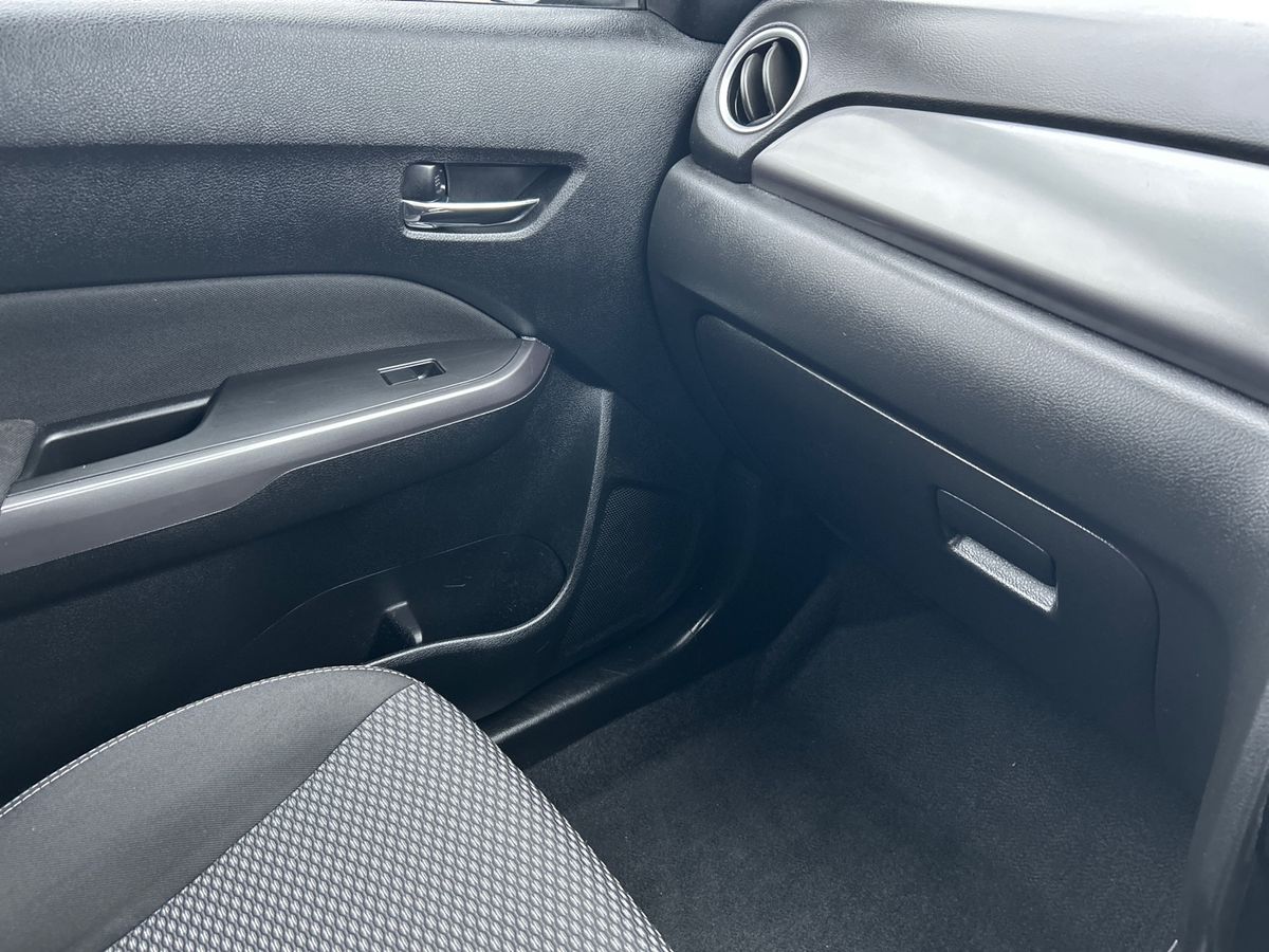 Used Suzuki Vitara 2018 for sale - 77649436: Photo 42