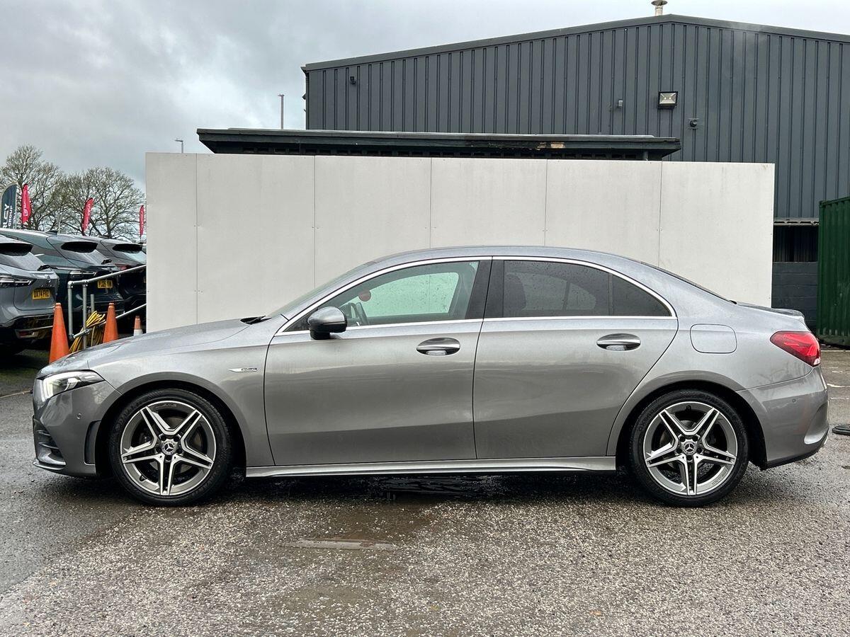 Used Mercedes-Benz A-Class 2019 for sale - 76617104: Photo 6