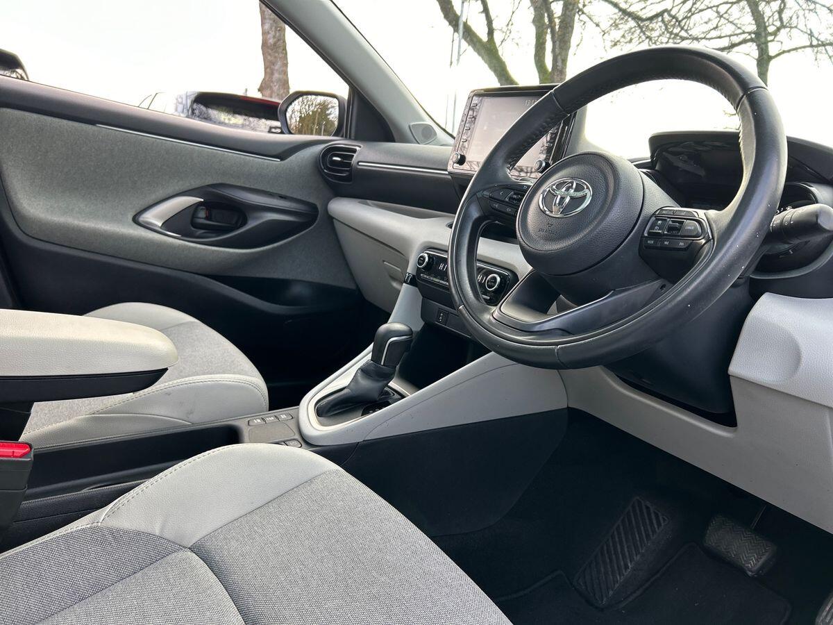 Used Toyota Yaris 2021 for sale - 76844644: Photo 14