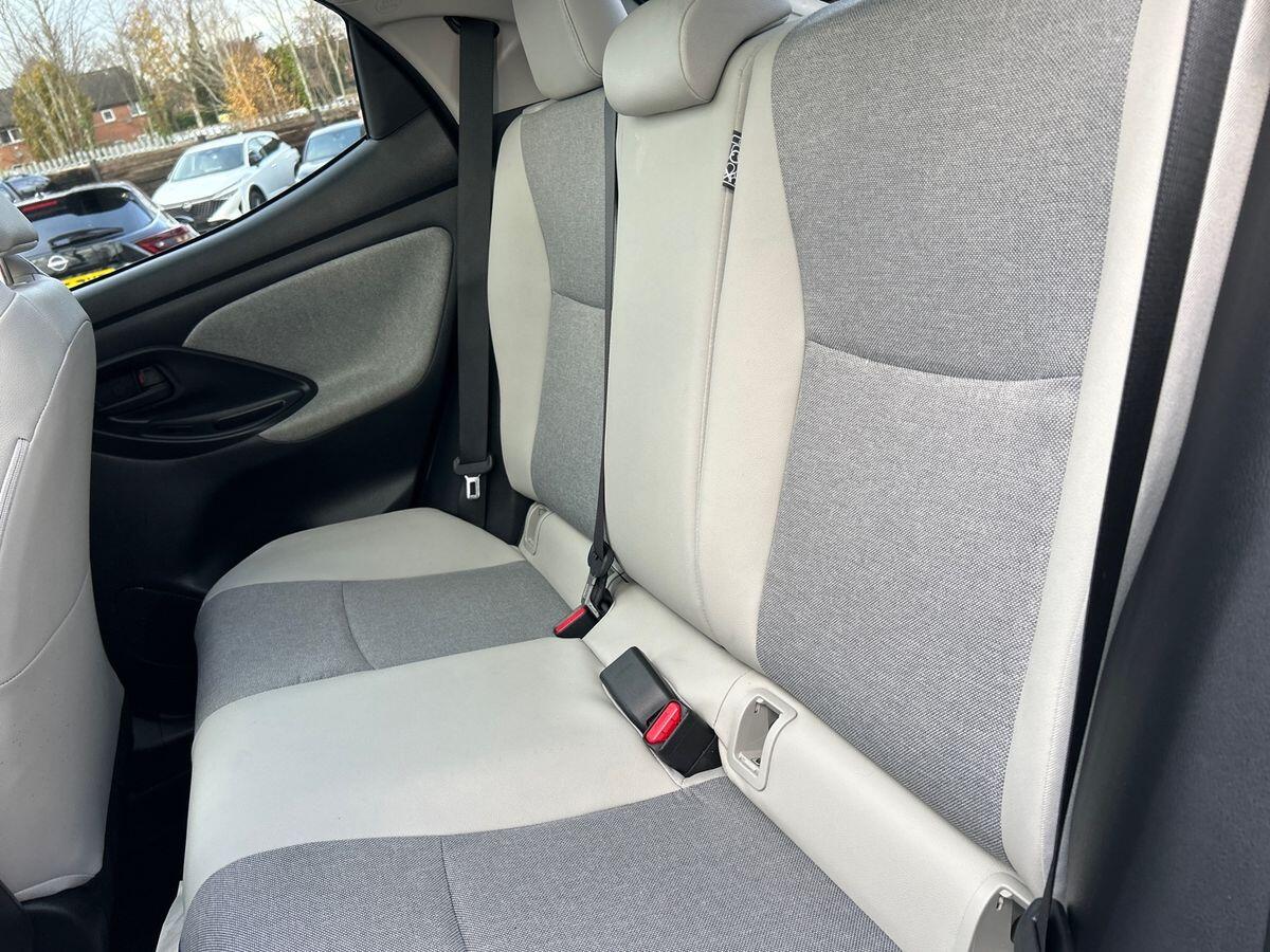 Used Toyota Yaris 2021 for sale - 76844644: Photo 19