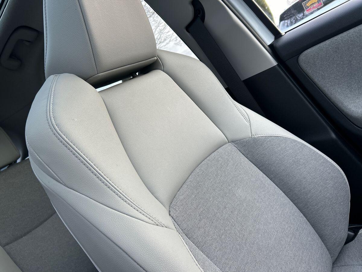 Used Toyota Yaris 2021 for sale - 76844644: Photo 31