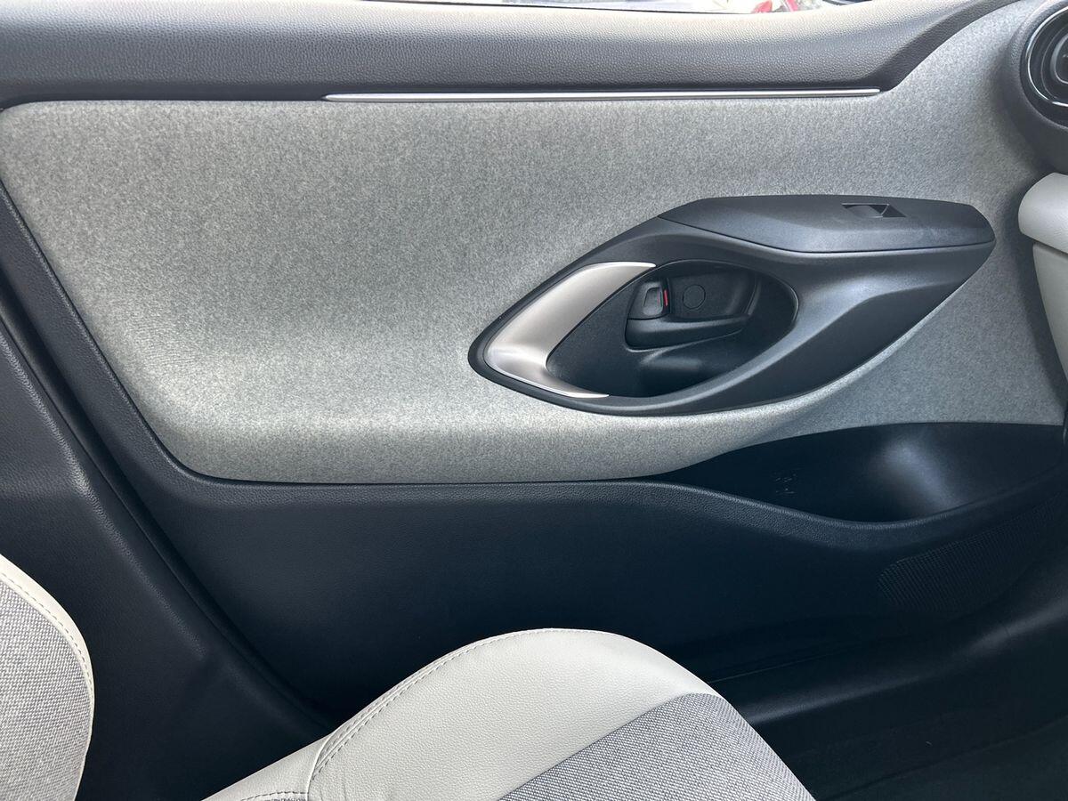 Used Toyota Yaris 2021 for sale - 76844644: Photo 32