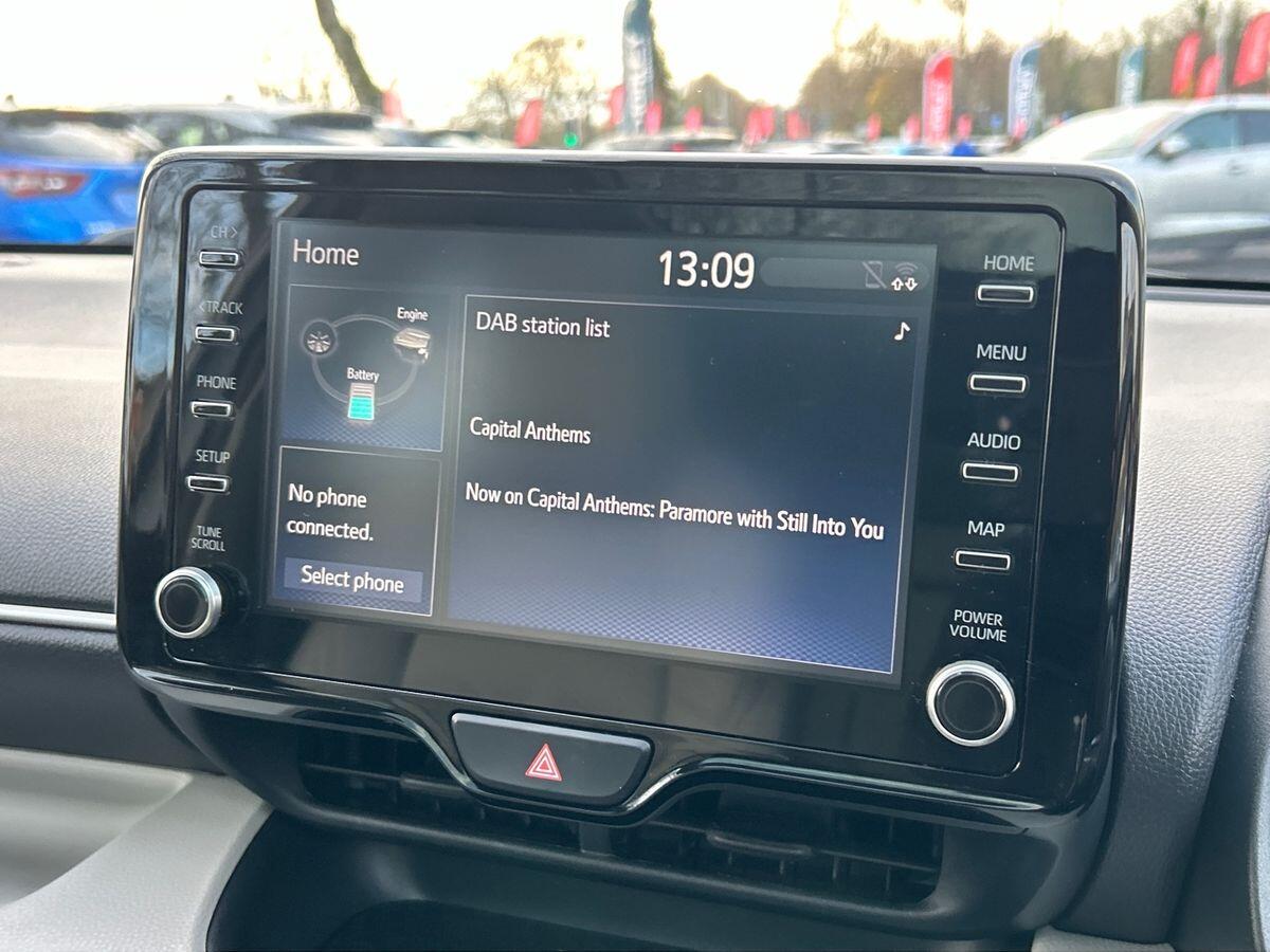 Used Toyota Yaris 2021 for sale - 76844644: Photo 9